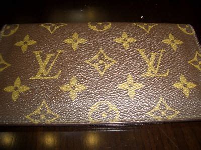 louis vuitton checkbook cover dupe